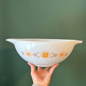 Pyrex #444 Town & Country Cinderella Mixing Bowl 4qt